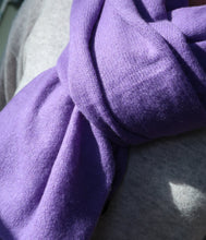 Laden Sie das Bild in den Galerie-Viewer, Esisto Kaschmir Plaid