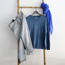 Load the image into the gallery viewer, Les tricots de Léa Cashmere Pullover Mapoupette Round Neckline