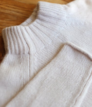Load the image into the gallery viewer, Esisto cashmere jumper stand-up collar long sleeve