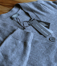 Load the image into the gallery viewer, Esisto cashmere cardigan V-neck long sleeve
