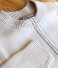 Laden Sie das Bild in den Galerie-Viewer, Esisto Kaschmir Strickjacke Zip Rundhalsausschnitt Langarm