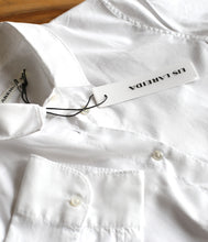 Load the image into the gallery viewer, Lareida cotton blouse Zelma