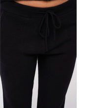 Laden Sie das Bild in den Galerie-Viewer, Les tricots de Léa Kaschmir Hose Perla