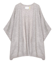 Load the image into the gallery viewer, Les tricots de Léa Cashmere Poncho Cardigan Cardigan Gwenn