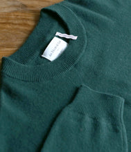 Load the image into the gallery viewer, Les tricots de Léa Cashmere Pullover Mapoupette Round Neckline