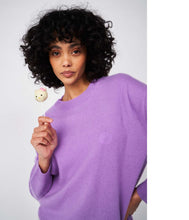 Load the image into the gallery viewer, Les tricots de Léa Cashmere Pullover Mapoupette Round Neckline