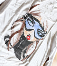 Laden Sie das Bild in den Galerie-Viewer, Railin Viskose-Mix Shirt Art Edition Lilli Grill Rundhalsausschnitt Langarm