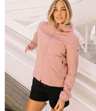 Load the image into the gallery viewer, Scandinavian Edition Outdoor Jacke Veil