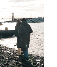 Laden Sie das Bild in den Galerie-Viewer, Scandinavian Edition Winter Daunen Steppmantel Meridian