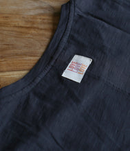 Load the image into the gallery viewer, The Shirt Project Organic cotton shirt round neck short sleeve