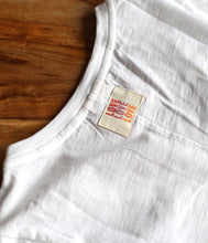 Load the image into the gallery viewer, The Shirt Project Organic cotton shirt V-neck short sleeve