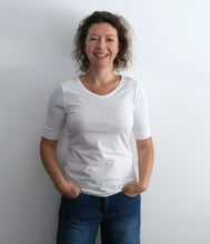 Load the image into the gallery viewer, The Shirt Project Organic cotton-modal-mix shirt V-neck half-sleeve