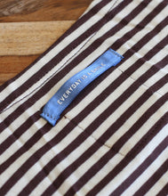 Laden Sie das Bild in den Galerie-Viewer, The Shirt Project Viskose-Mix Shirt Rundhalsausschnitt Langarm Streifen