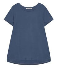 Laden Sie das Bild in den Galerie-Viewer, Trusted Handwork Baumwoll T-Shirt Paris Rundhalsausschnitt Kurzarm