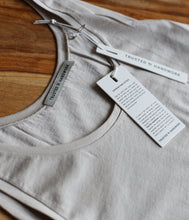 Laden Sie das Bild in den Galerie-Viewer, Trusted Handwork Baumwoll Top Nice Rundhalsausschnitt