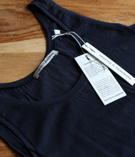 Laden Sie das Bild in den Galerie-Viewer, Trusted Handwork Baumwoll Top Nice Rundhalsausschnitt