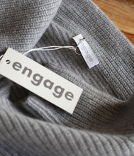 Laden Sie das Bild in den Galerie-Viewer, engage Kaschmir offene Poncho Jacke