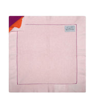 Load the image into the gallery viewer, pet cashmere Premium cosy blanket for pets made of wool and cashmere