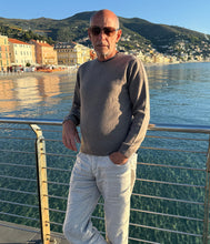 Load the image into the gallery viewer, engage Mens Cashmere Recycled Crew Neck Sweater