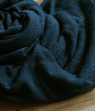 Load the image into the gallery viewer, Pin1876 Cashmere Plaid