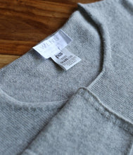 Load the image into the gallery viewer, WLNS Cashmere Sweater Crew Neck