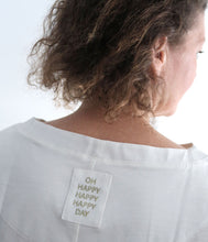 Load the image into the gallery viewer, The Shirt Project Organic Baumwoll Oversize Shirt U-Boot Ausschnitt Halbarm

