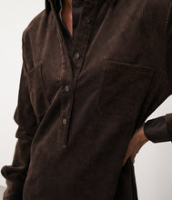 Load the image into the gallery viewer, 0039Italy Corduroy shirt dress Marisa
