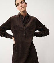 Load the image into the gallery viewer, 0039Italy Corduroy shirt dress Marisa
