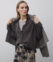 Load the image into the gallery viewer, 0039Italy Outdoor Alpaka-Mix Jacke Hazel
