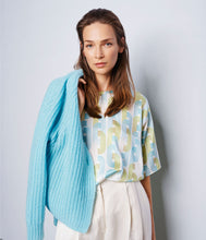 Load the image into the gallery viewer, Esisto cashmere-silk cardigan V-neck

