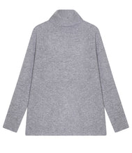 Load the image into the gallery viewer, Esisto Thin Cashmere Pullover Turtleneck
