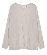 Load the image into the gallery viewer, Les tricots de Léa Cashmere Sweater Monjako V-neck
