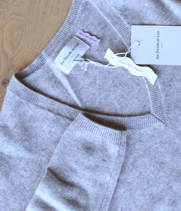 Les tricots de Léa Cashmere Sweater Monjako V-neck