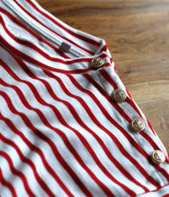 Load the image into the gallery viewer, The Shirt Project Bio-Baumwolle Shirt Rundhals Knöpfe
