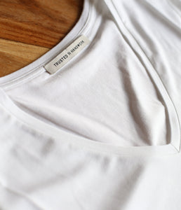 Trusted Handwork viscose blend T-shirt Nanterre V-neck short sleeve