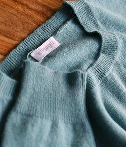 engage cashmere jumper round neckline