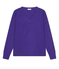 Load the image into the gallery viewer, engage cashmere jumper V-neck
