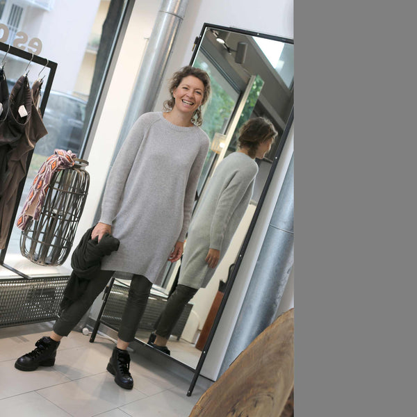 Esisto Kaschmir Kleid Grau