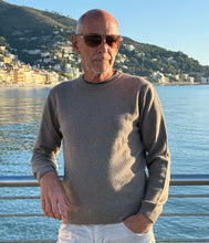 Laden Sie das Bild in den Galerie-Viewer, engage Herren recycled Kaschmir Pullover Rundhalsausschnitt
