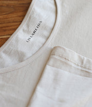 Load the image into the gallery viewer, Lareida Cotton Shirt Pia Crew Neck
