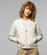 Load the image into the gallery viewer, Scandinavian Edition Outdoor Jacke Crux
