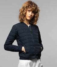 Load the image into the gallery viewer, Scandinavian Edition Outdoor Jacke Crux
