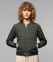 Load the image into the gallery viewer, Scandinavian Edition Outdoor Jacke Crux
