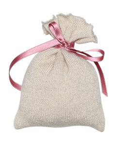 engage cashmere sachet with Swiss stone pine shavings