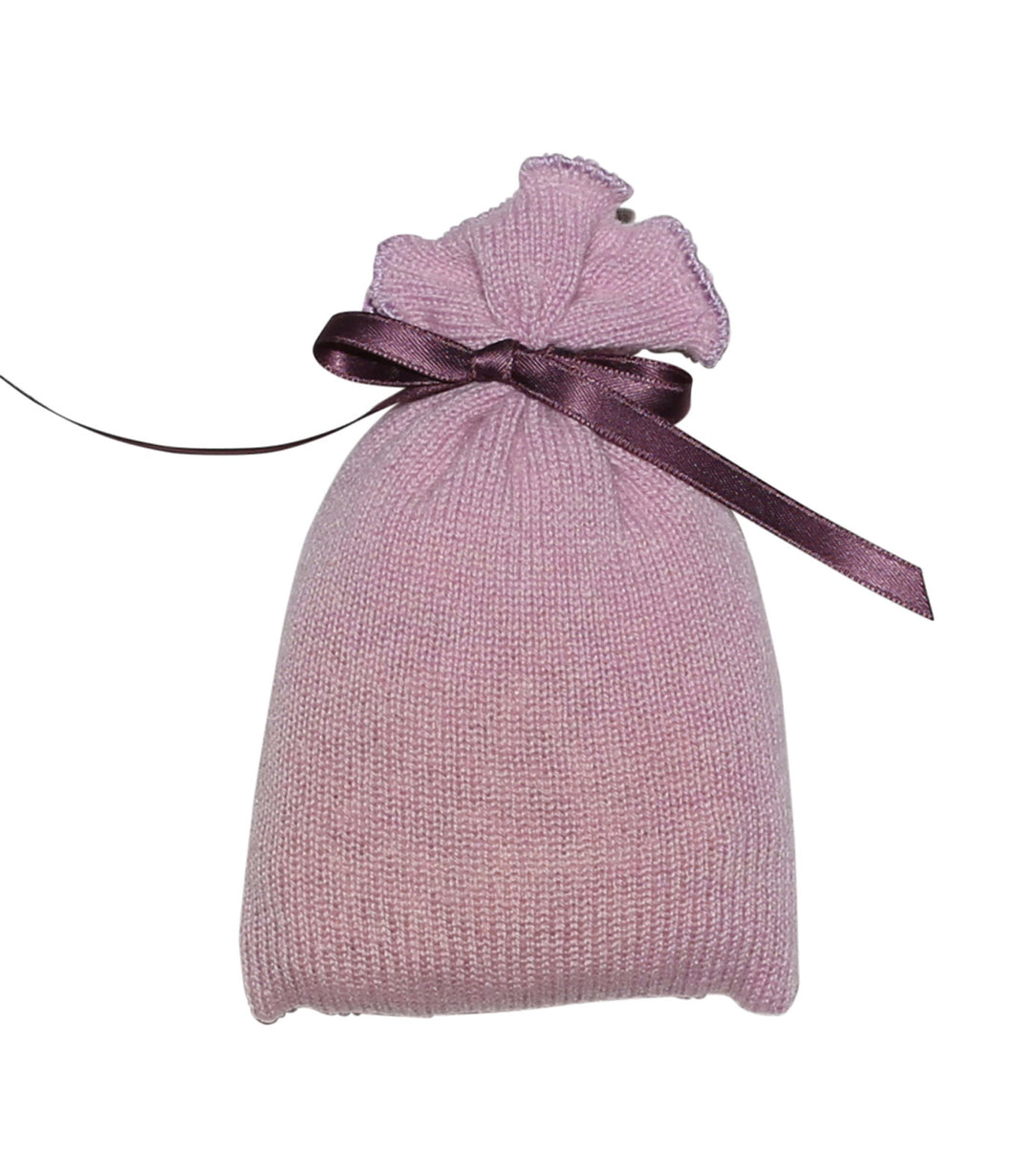 engage cashmere sachet with Swiss stone pine shavings